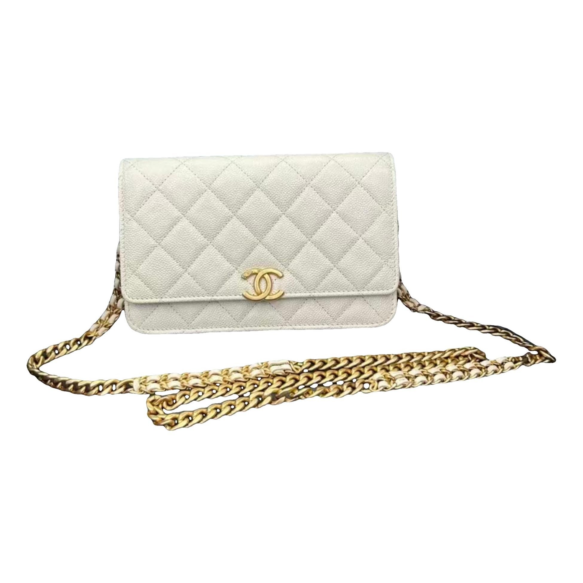 Wallet On Chain Timeless/Classique leather crossbody bag
