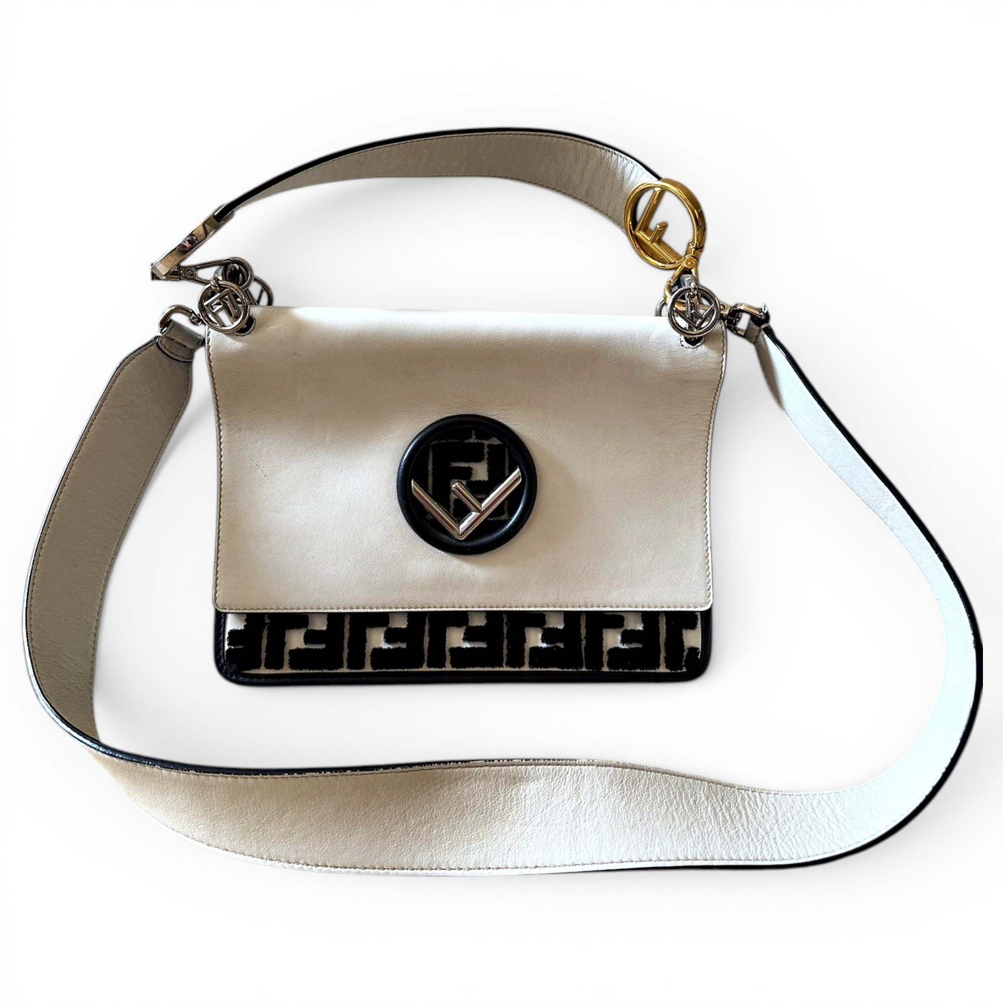 Kan I Logo leather handbag