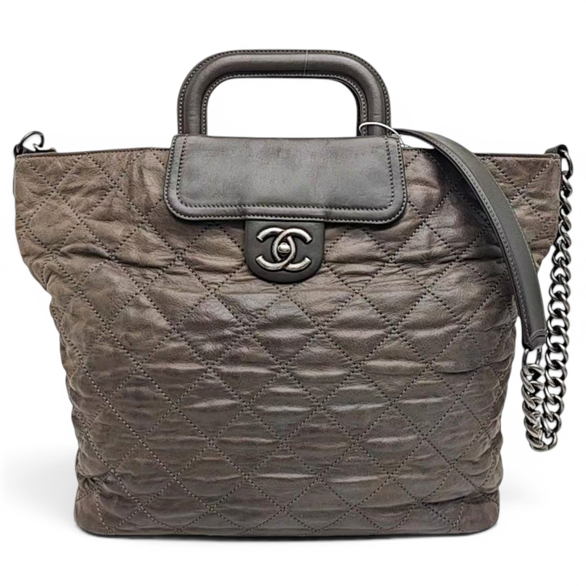 Gabrielle leather handbag