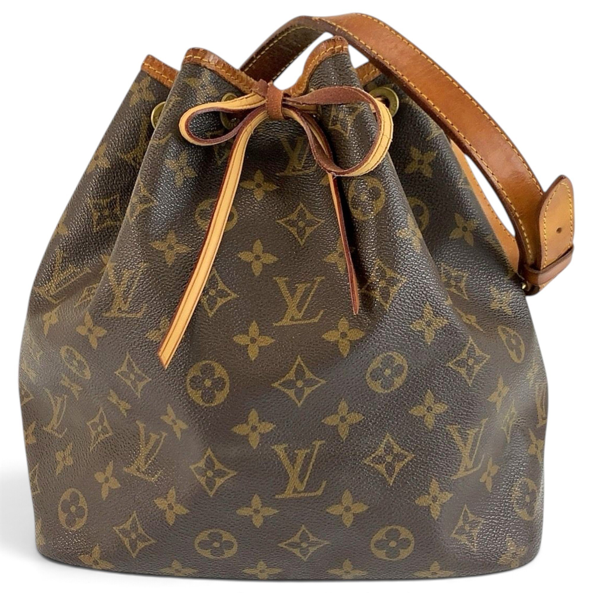 Noé leather bag