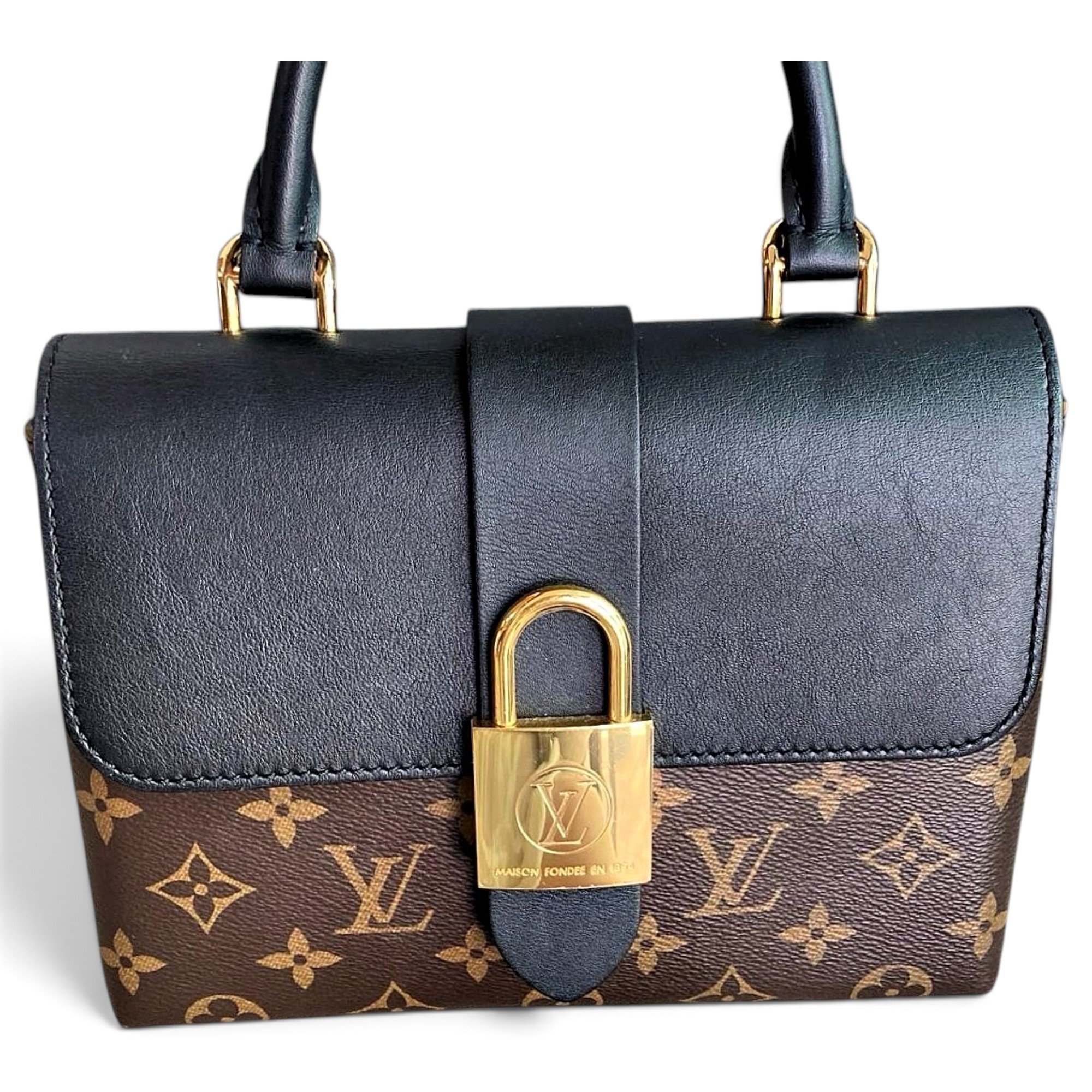 Locky BB leather handbag