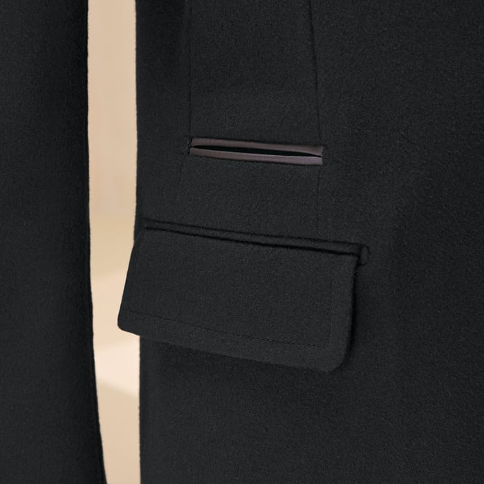 Noir Liverpool Cashmere Coat