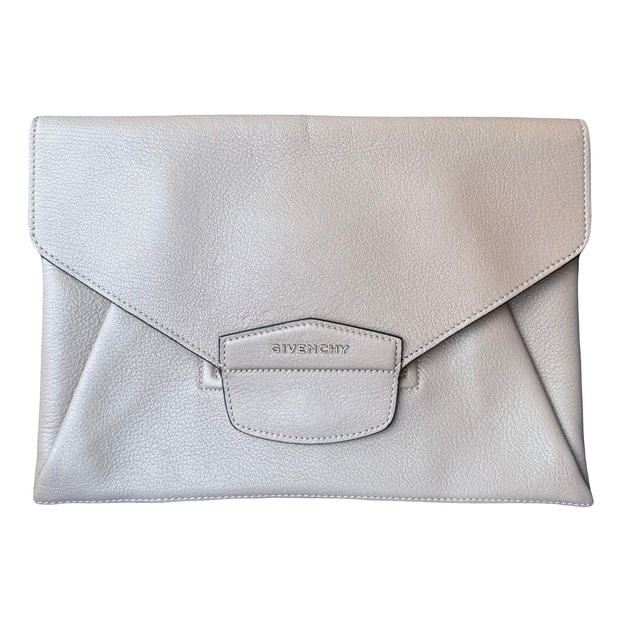 Antigona leather clutch bag