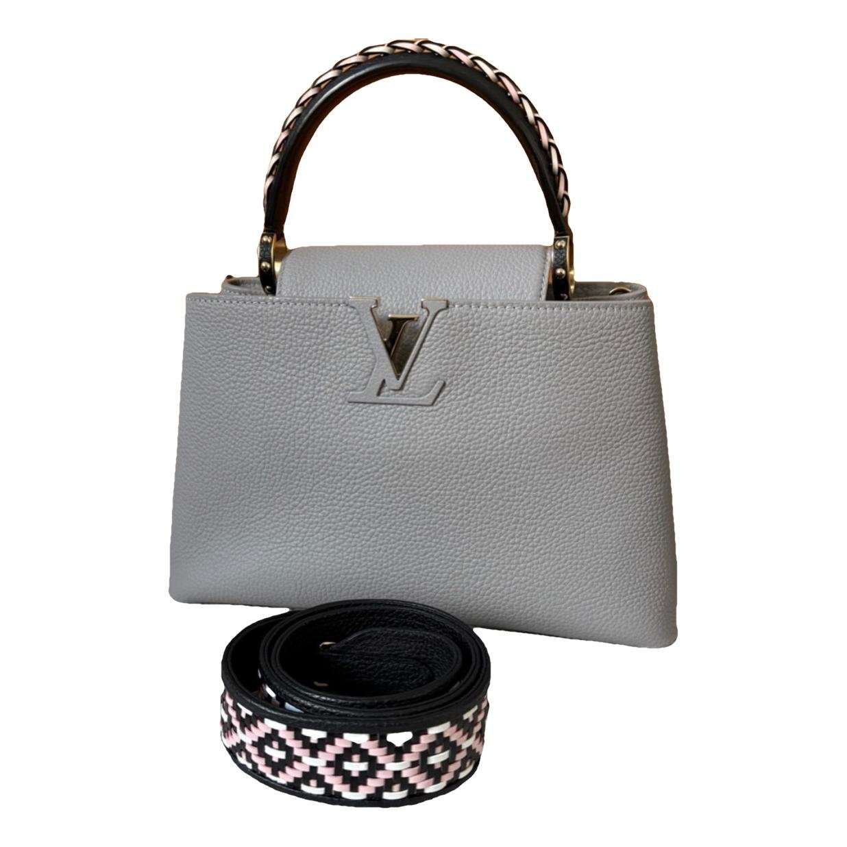 Capucines leather handbag