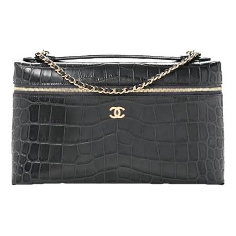 Vanity leather handbag