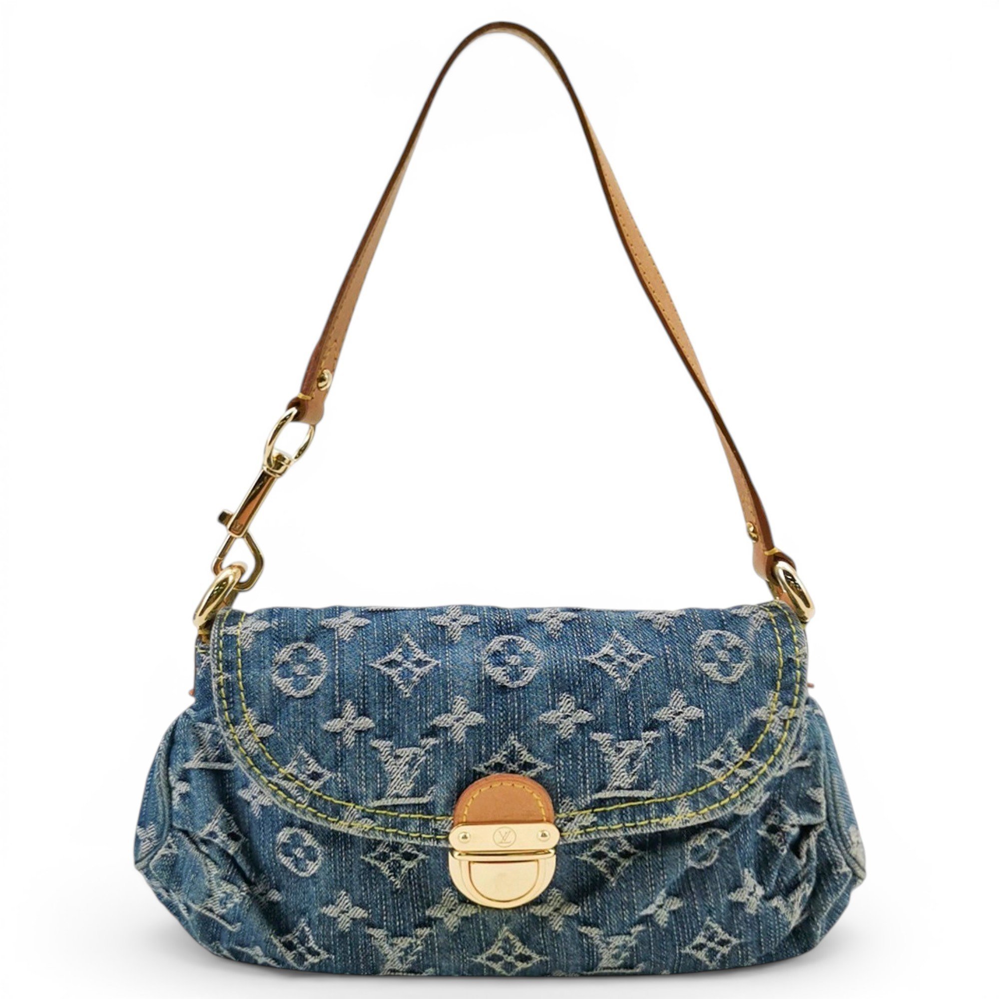 Pleaty cloth handbag