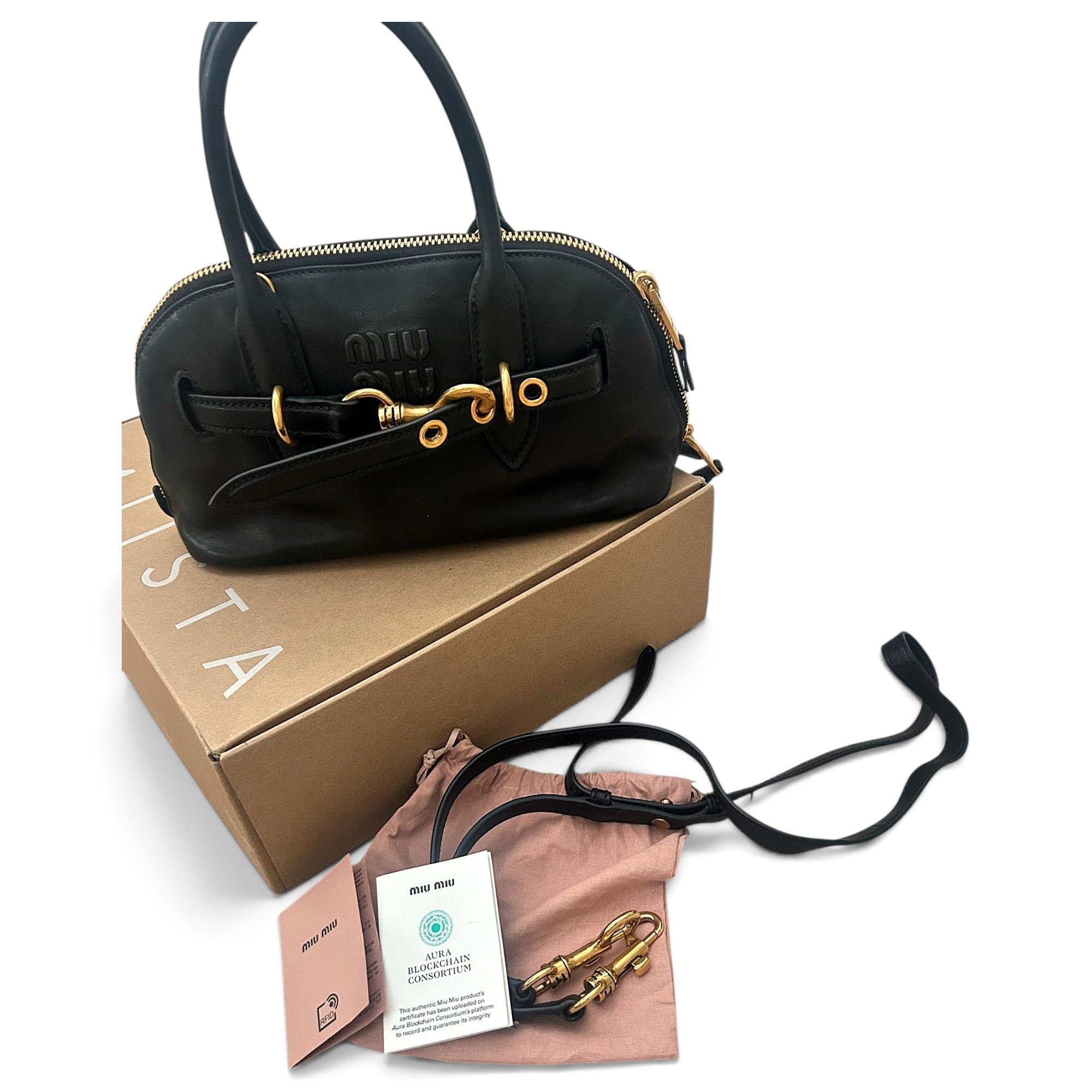 Aventure leather handbag