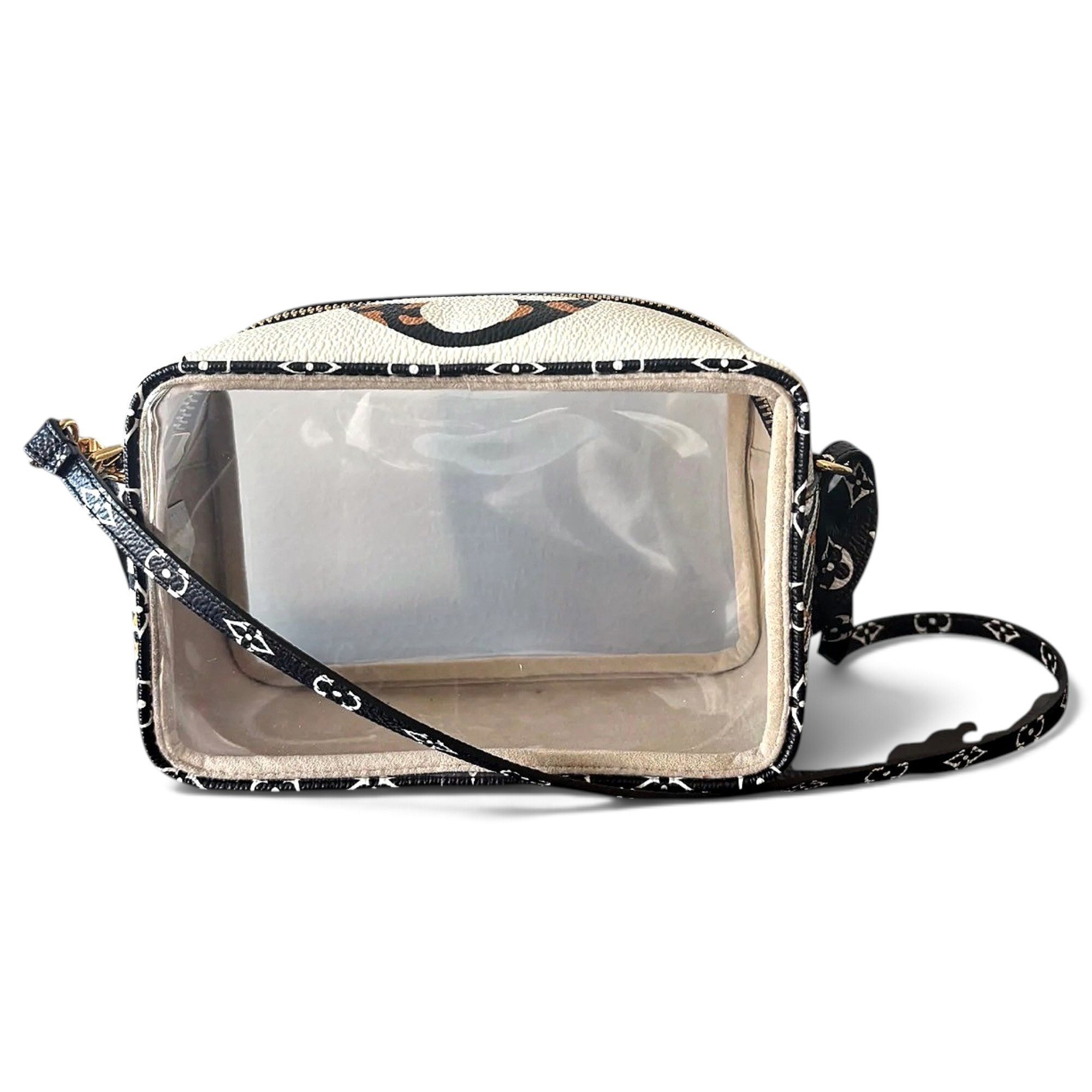 Louis Vuitton Leather crossbody bag