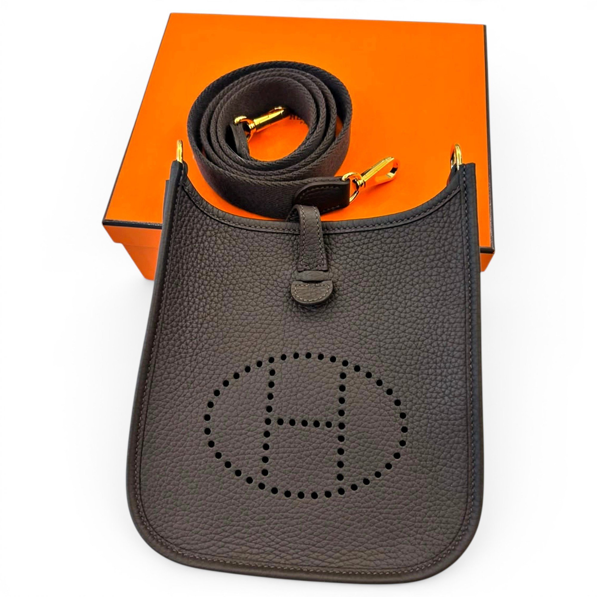 Evelyne leather crossbody bag