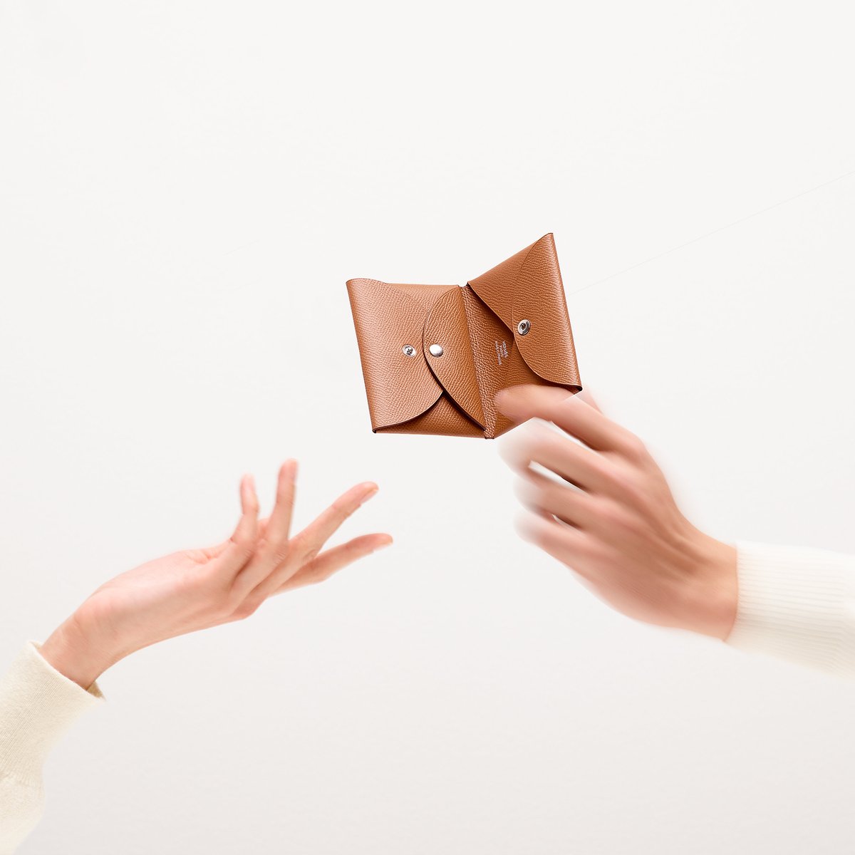 Calvi Duo Compact card holder