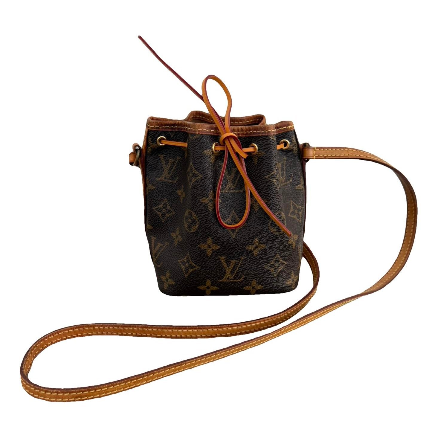Nano Noé leather crossbody bag