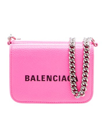 Leather Clutch 2023