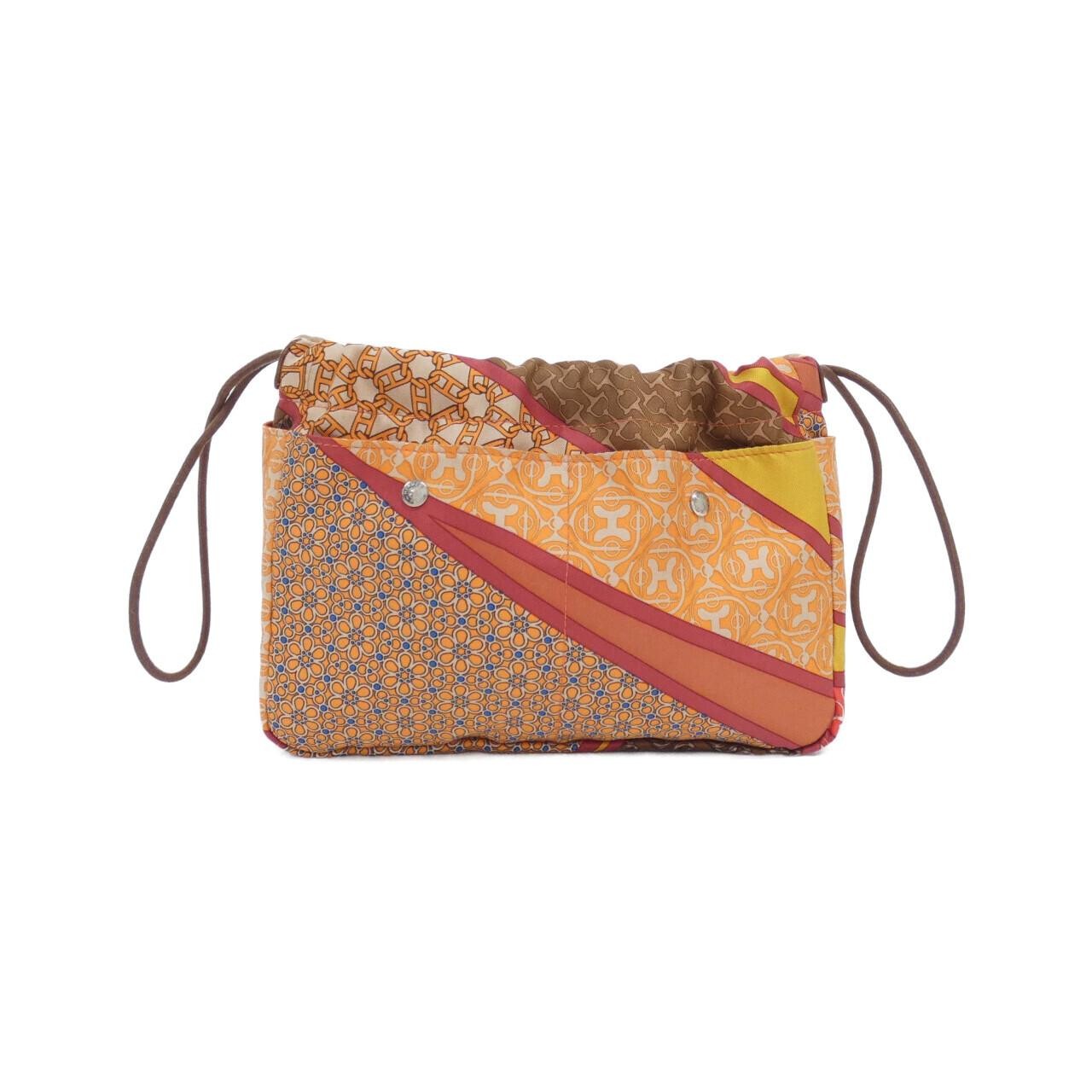 Hermes CARRE EN CRAVATES Fourbi 20 067591CK Pouch
