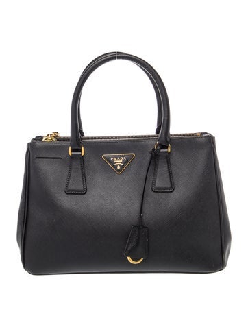 Saffiano Lux Leather Galleria Double Zip Small