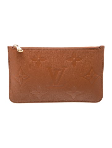 Monogram Giant Portfolio
