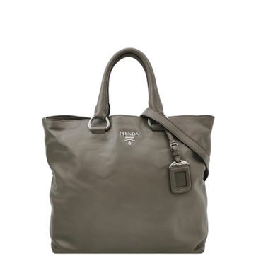 Vitello Leather Tote Medium