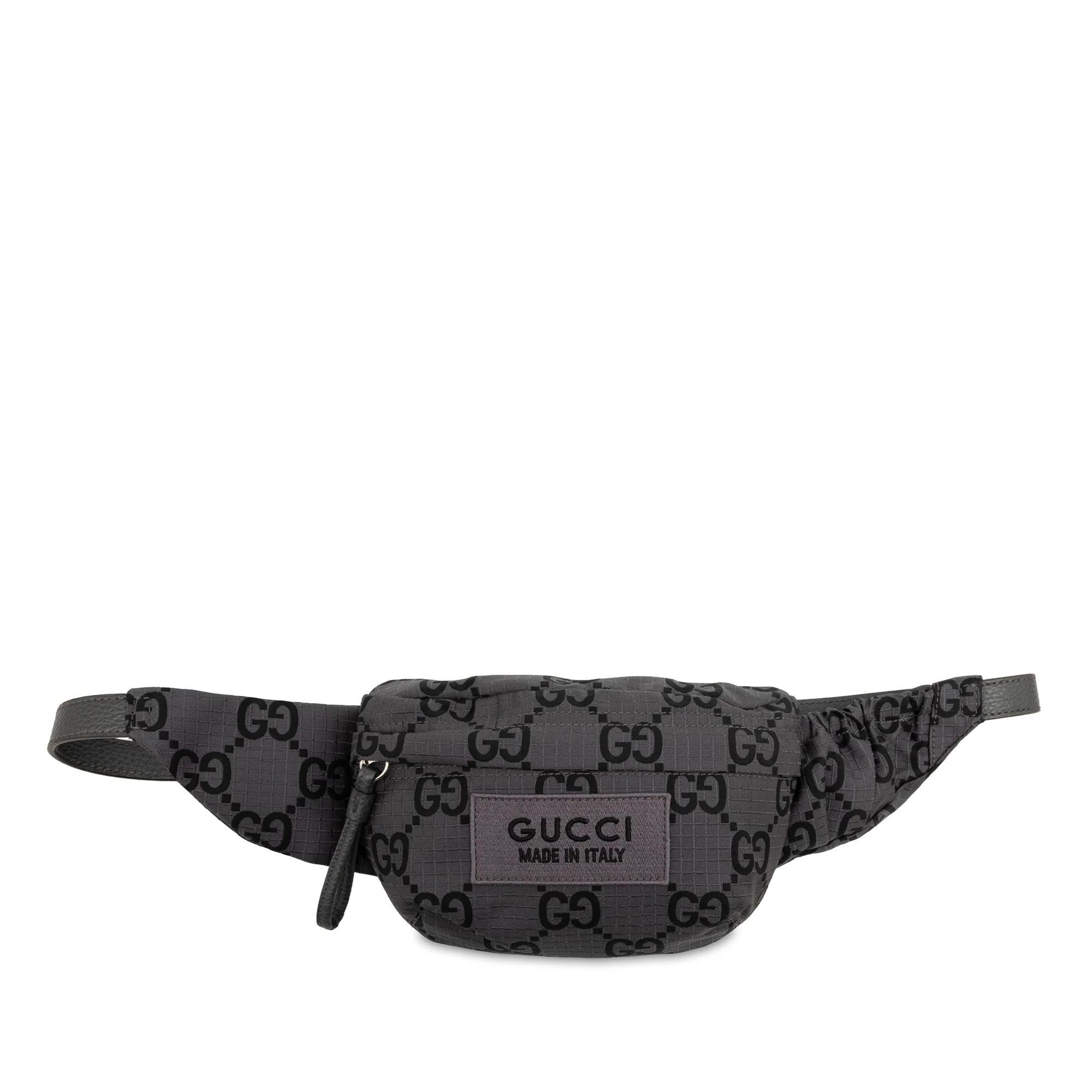 Gucci B leather bag