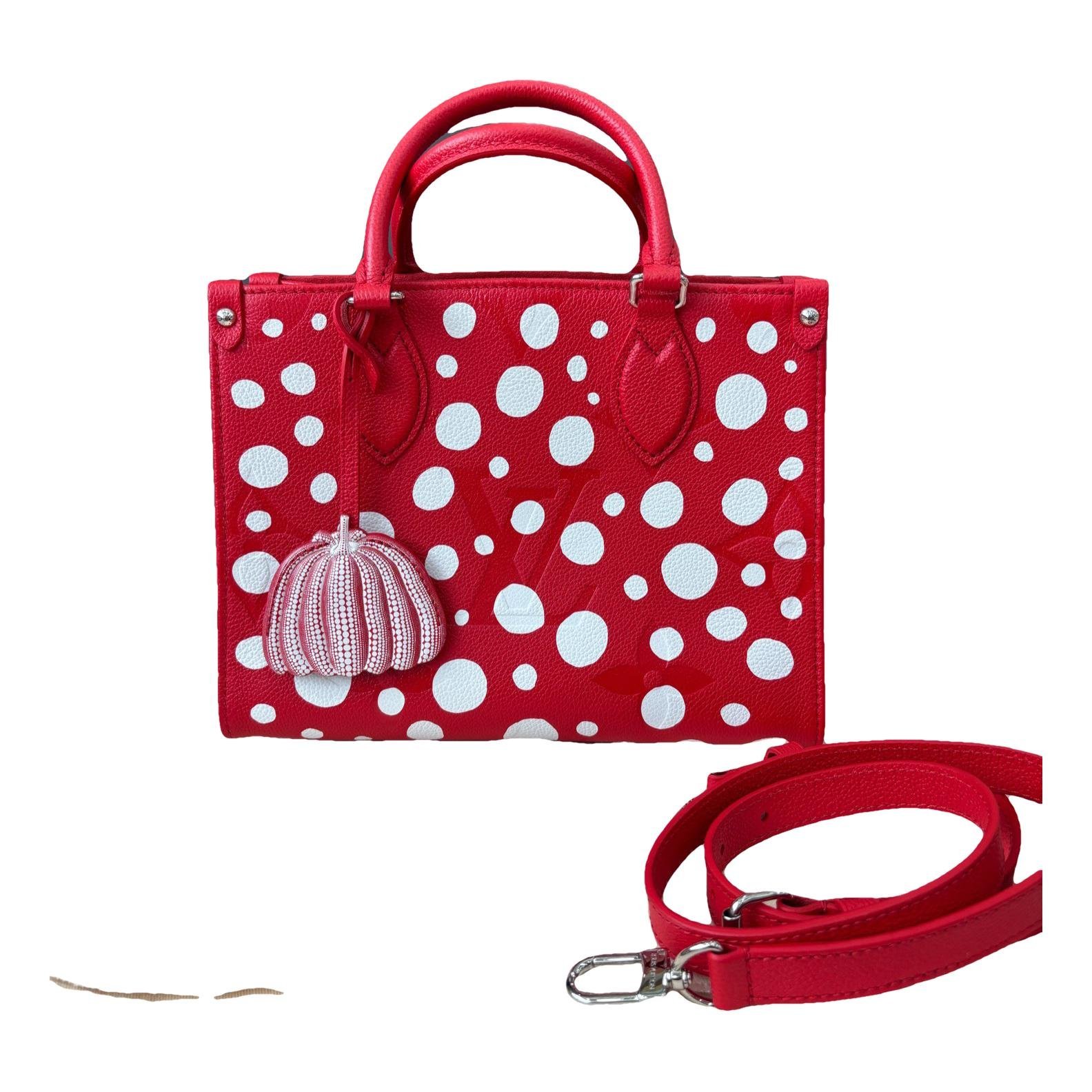 Onthego leather handbag