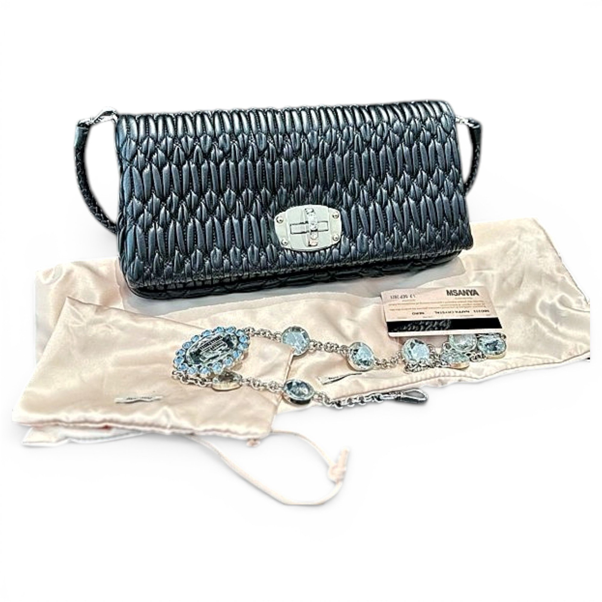 Matelassé leather handbag
