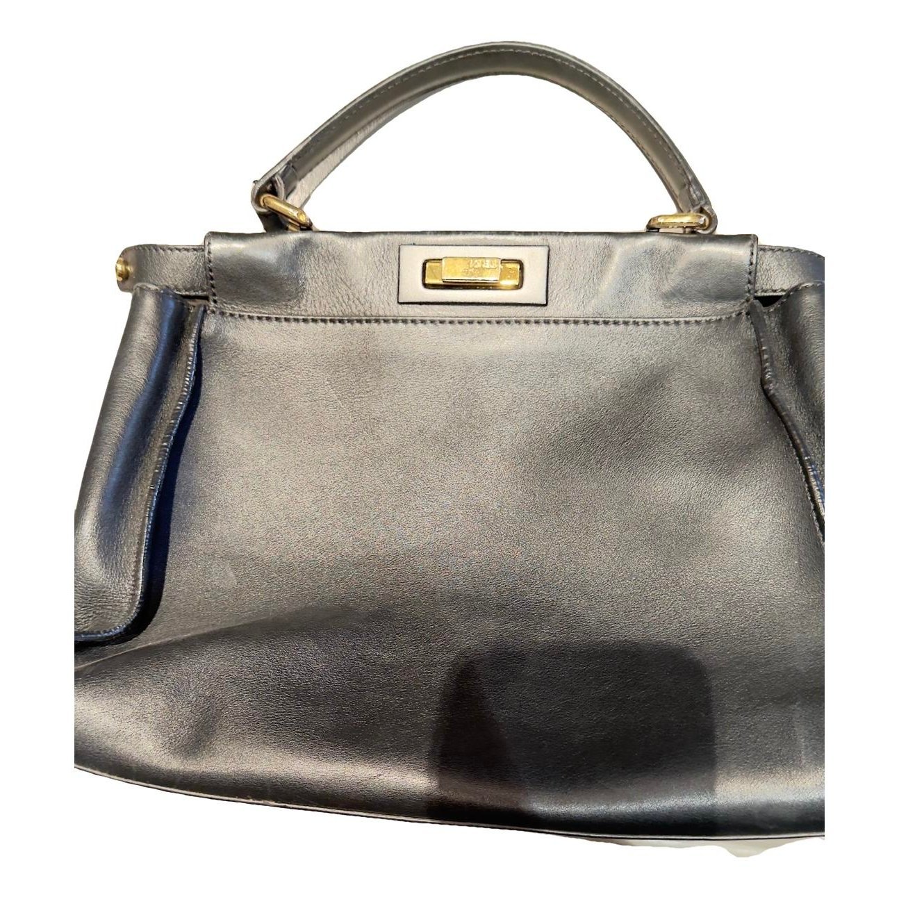 Peekaboo Essentially leather handbag