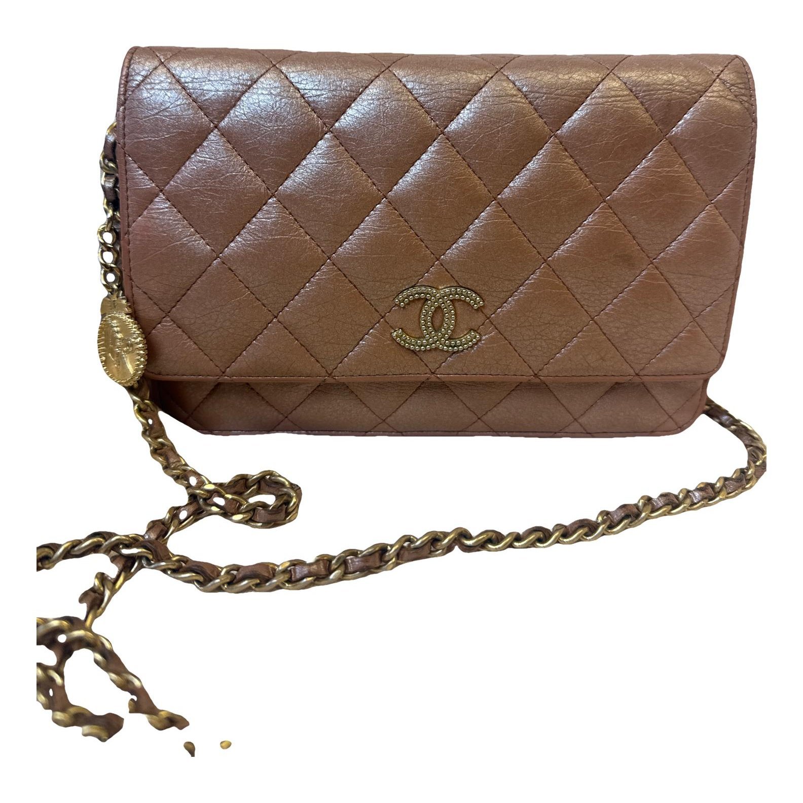 Wallet On Chain Timeless/Classique leather crossbody bag