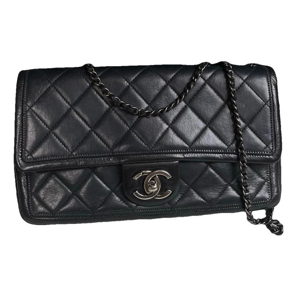 Timeless/Classique leather crossbody bag