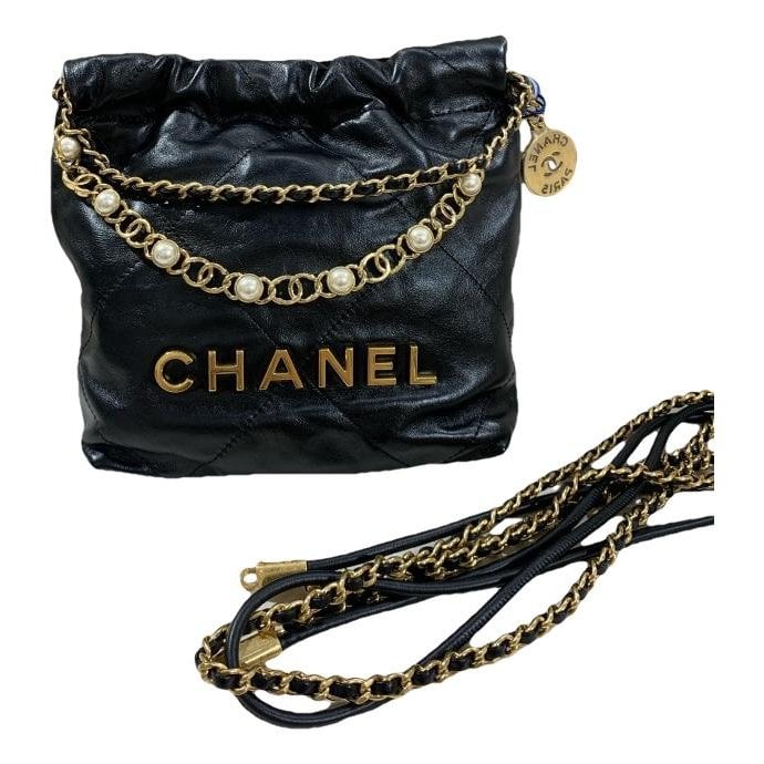 Chanel 22 leather crossbody bag