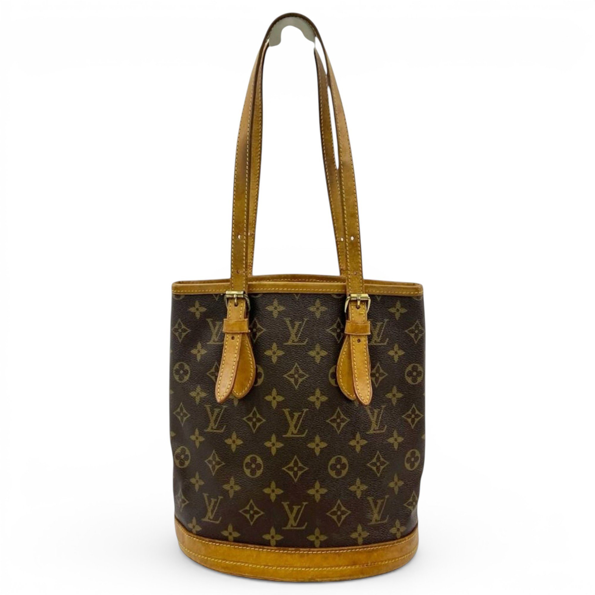 Bucket leather handbag
