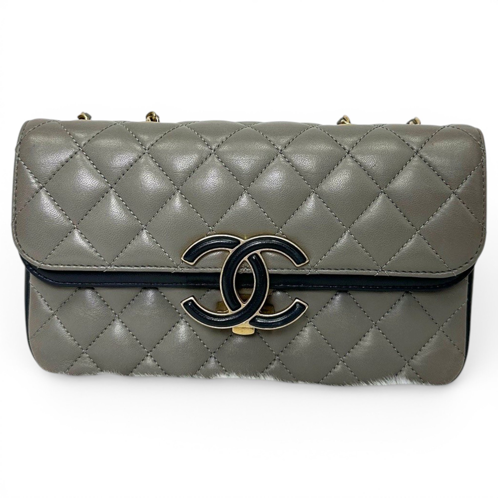 Timeless/Classique leather crossbody bag