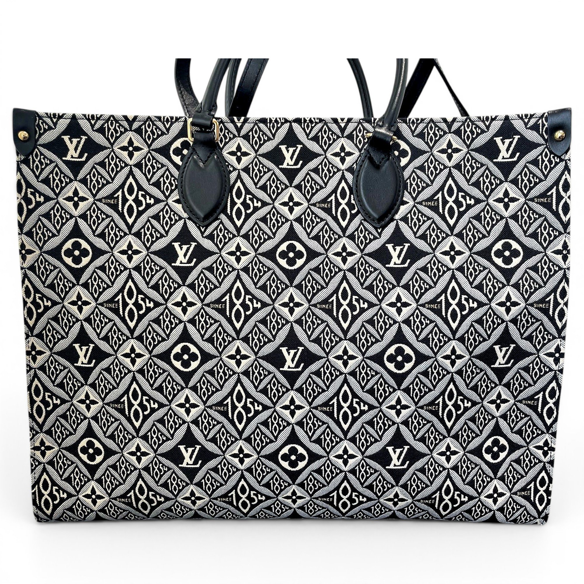 Onthego leather tote