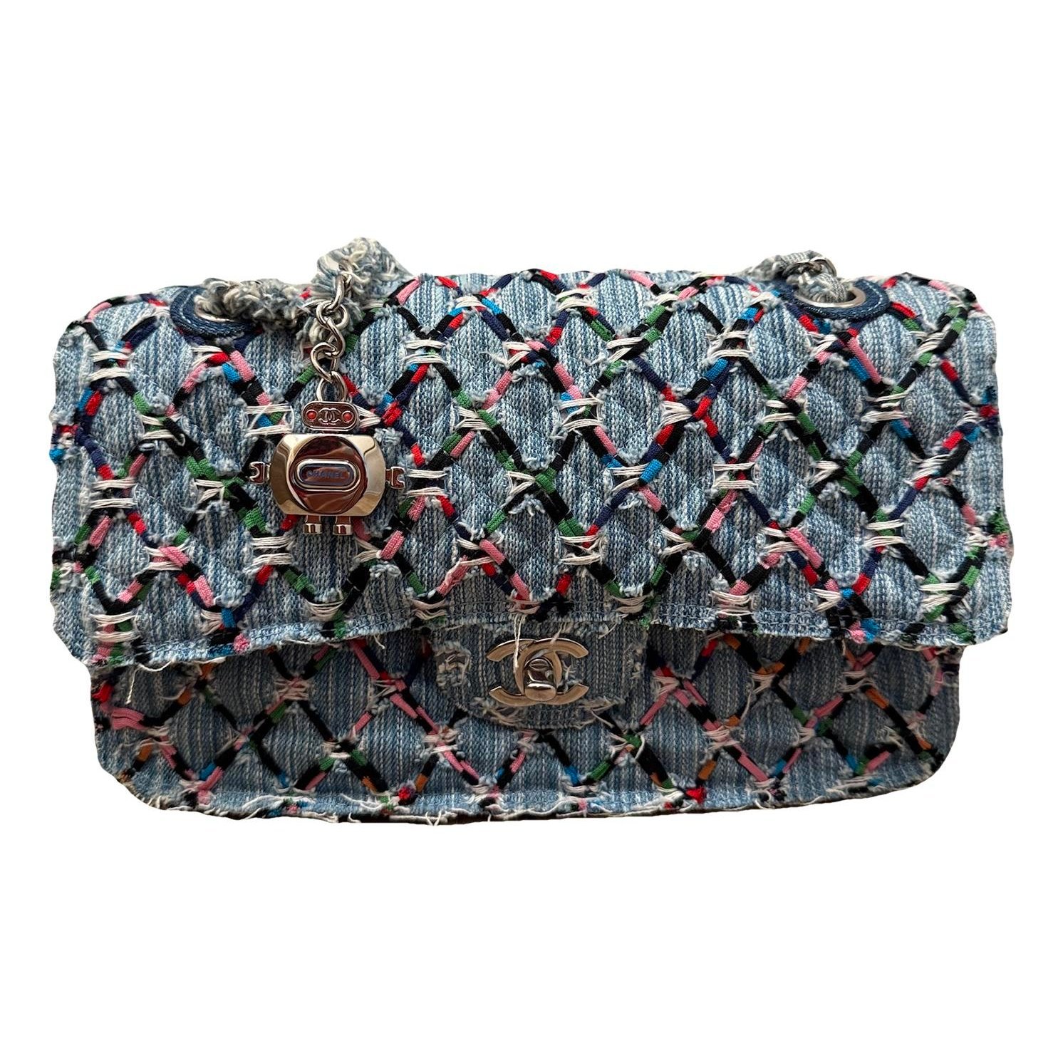 Chanel 19 handbag