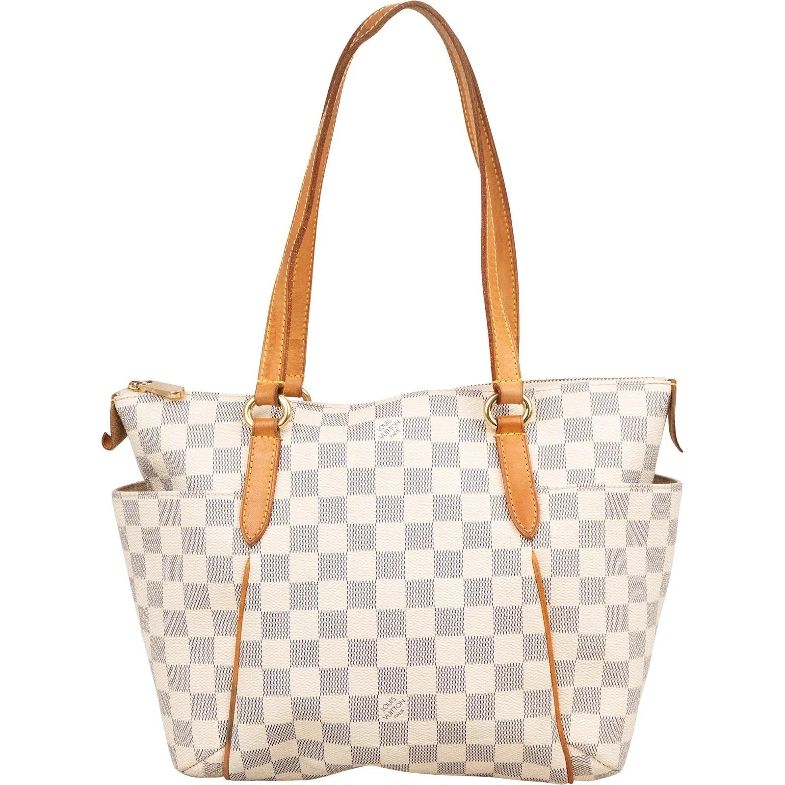 Louis Vuitton Totally leather handbag