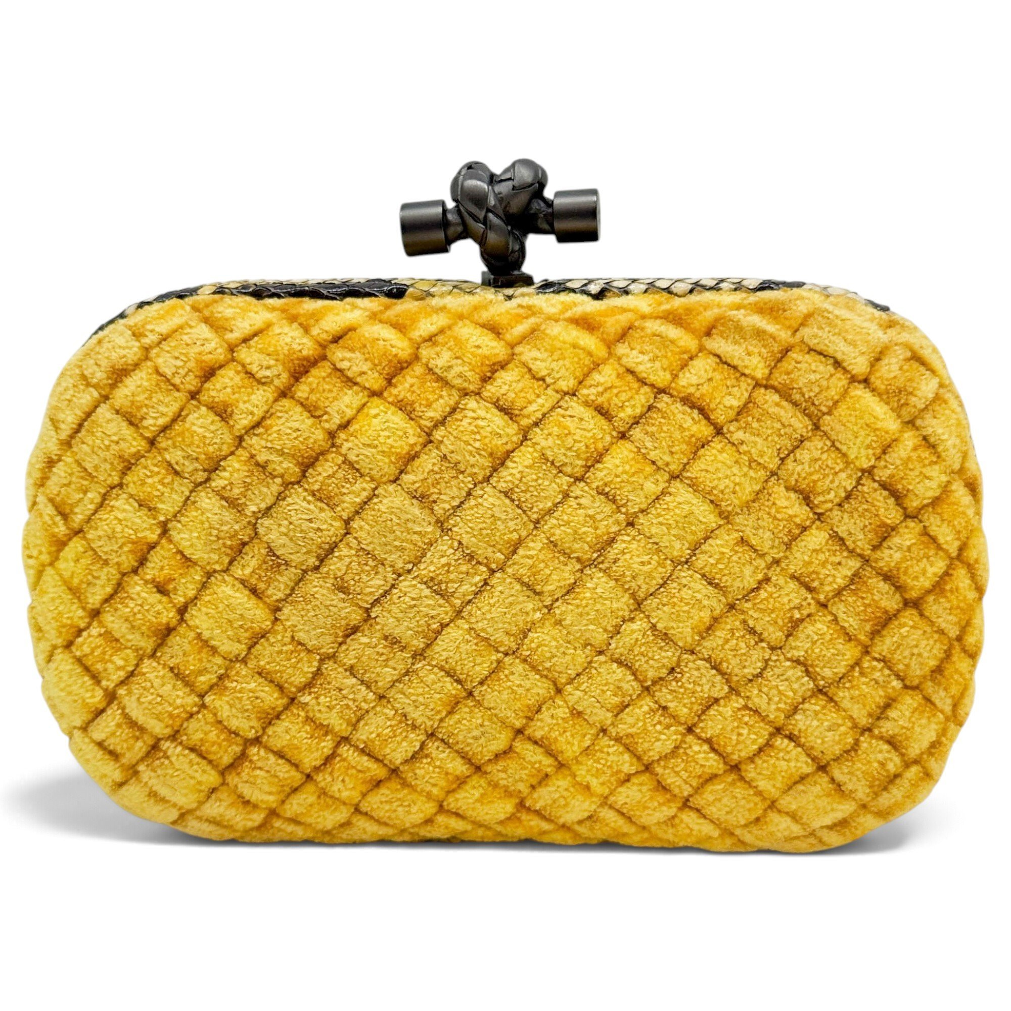 Pochette Knot velvet clutch bag