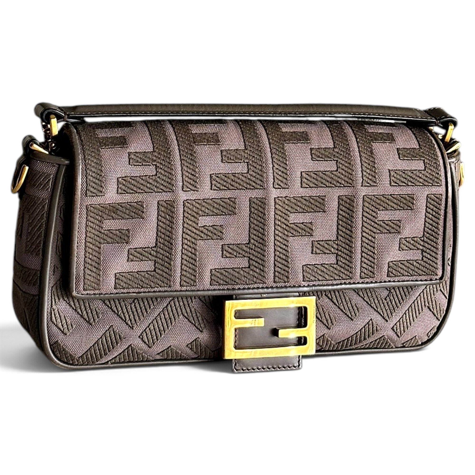 Baguette cloth handbag