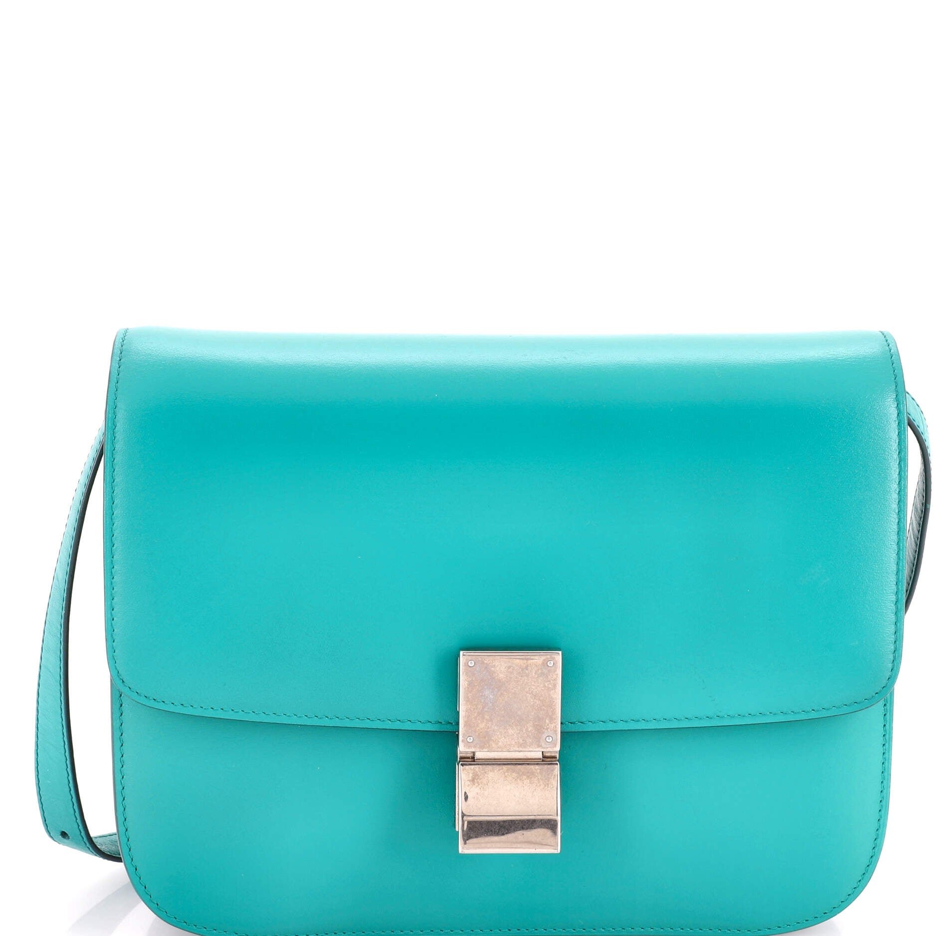 Classic Box Bag Smooth Leather Medium