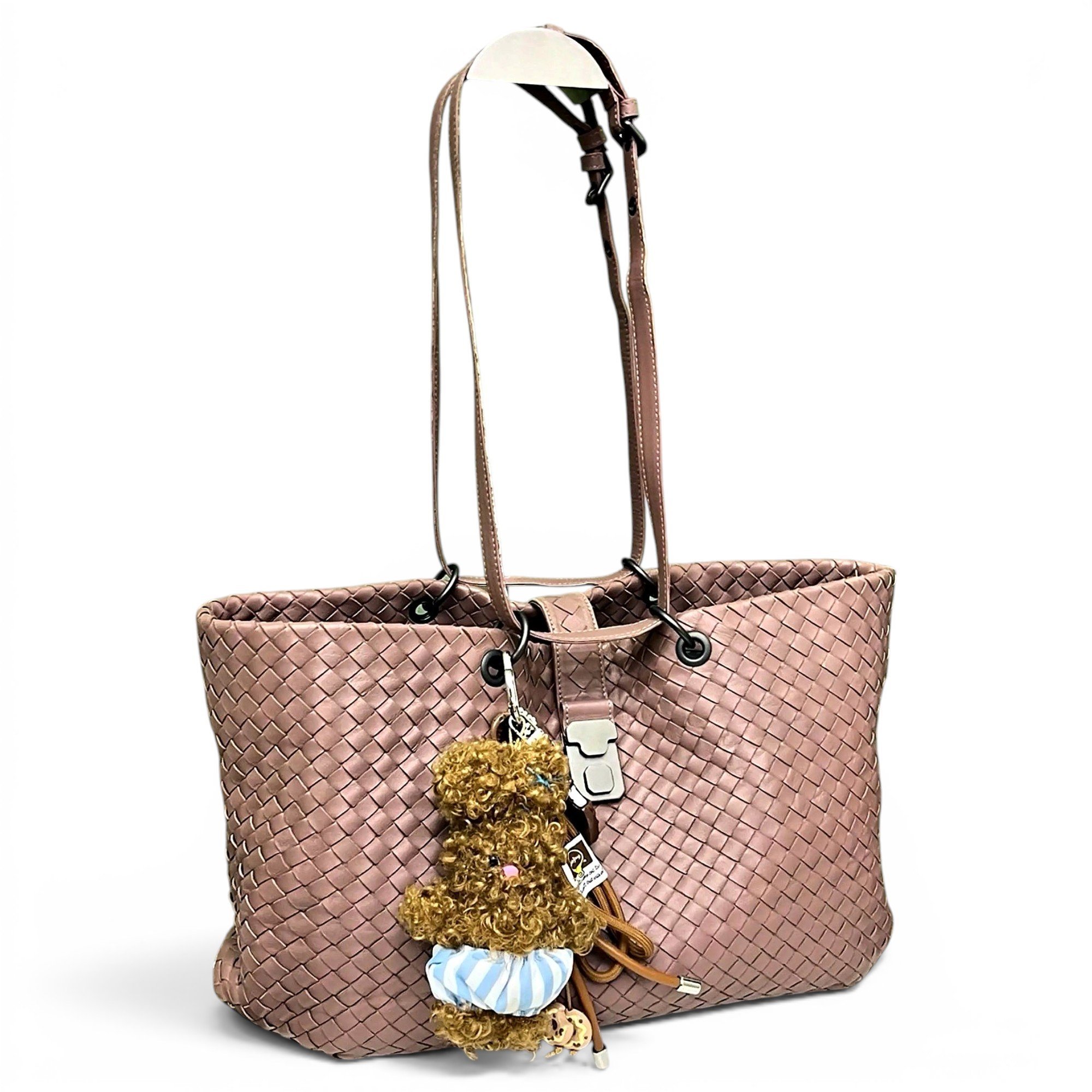 Leather tote
