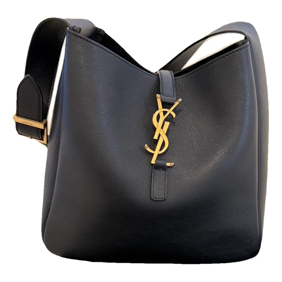 Le 5 à 7 leather handbag