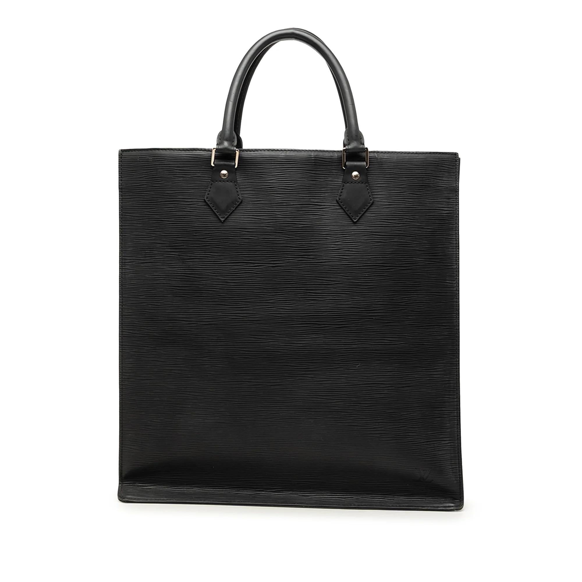 Plat leather tote