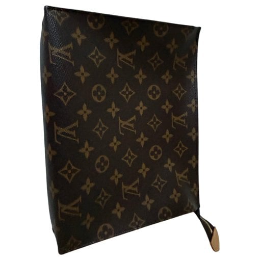 Leather clutch bag
