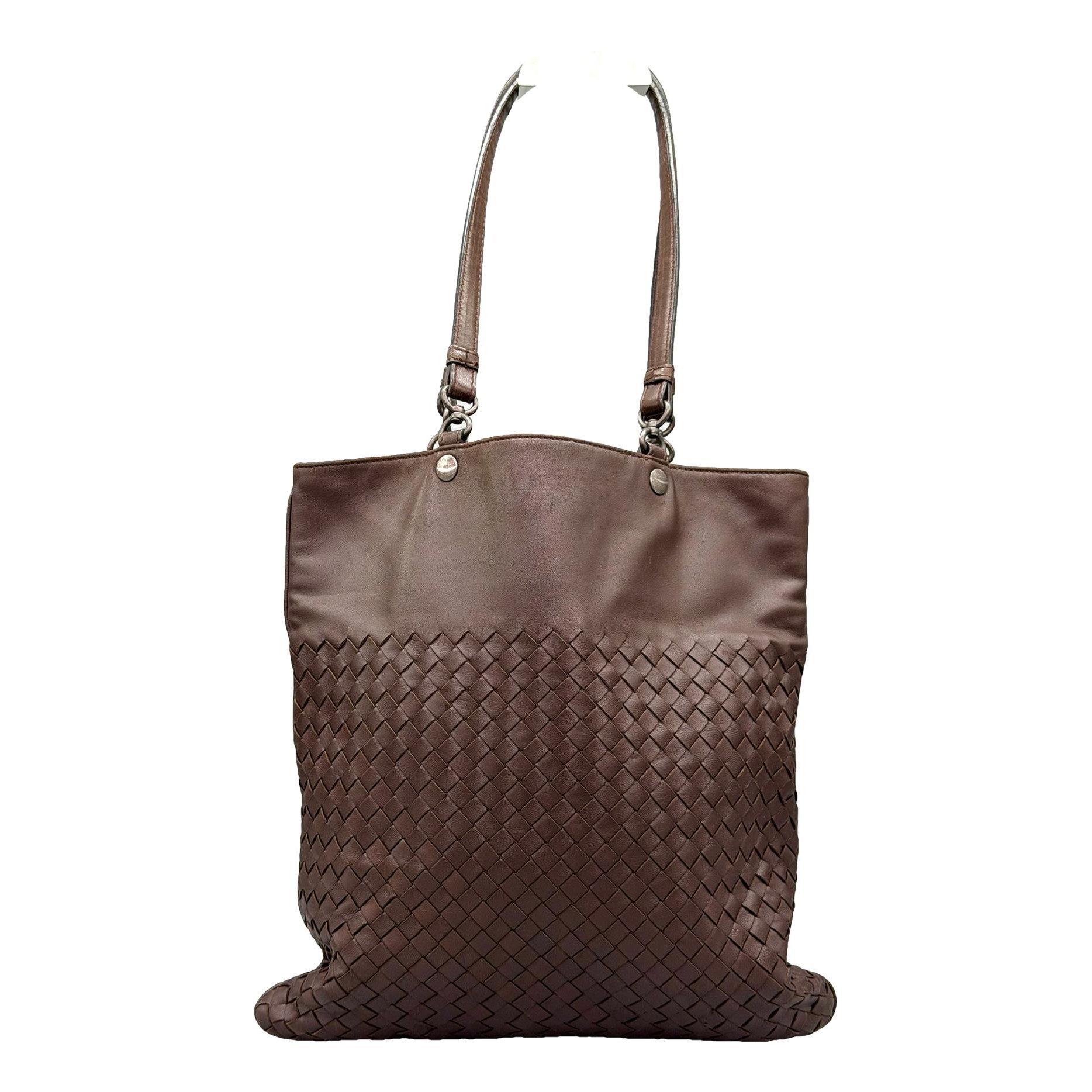 Leather tote