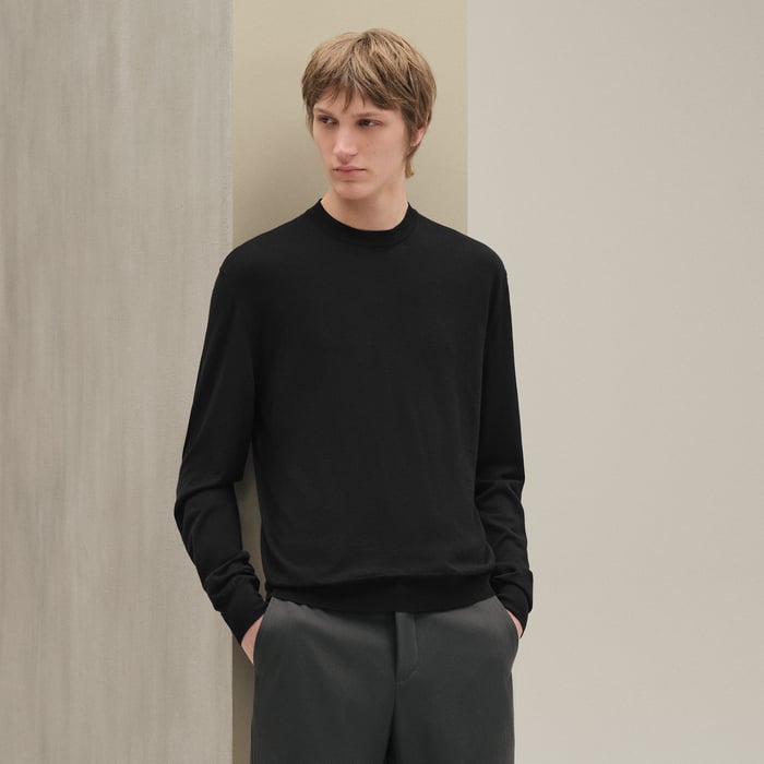 Noir "Detail H" Crewneck Sweater