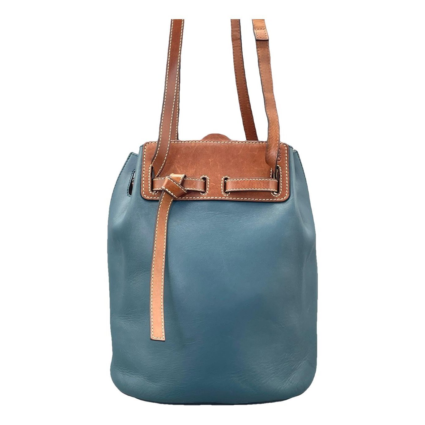 Gate Bucket leather handbag