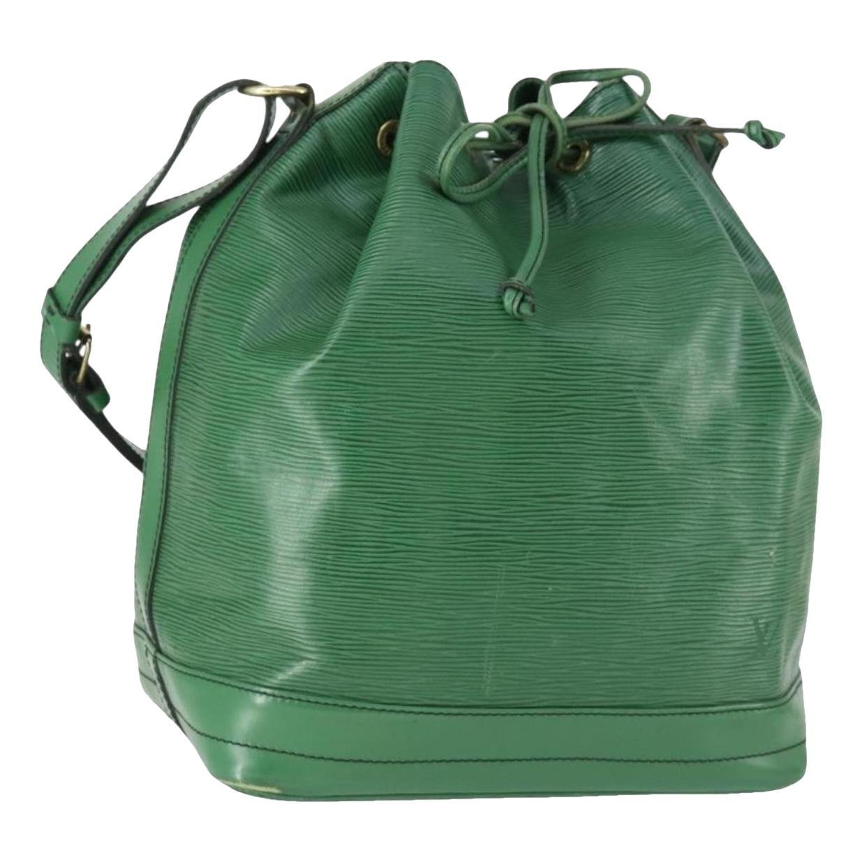 Noé leather handbag