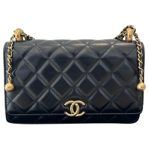 Wallet On Chain Timeless/Classique leather crossbody bag