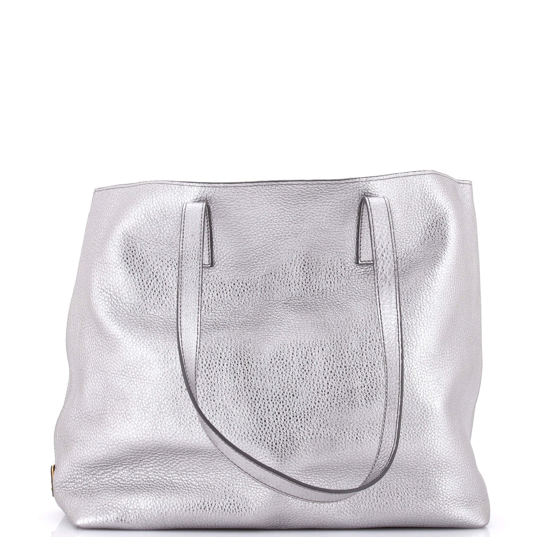 Leather tote