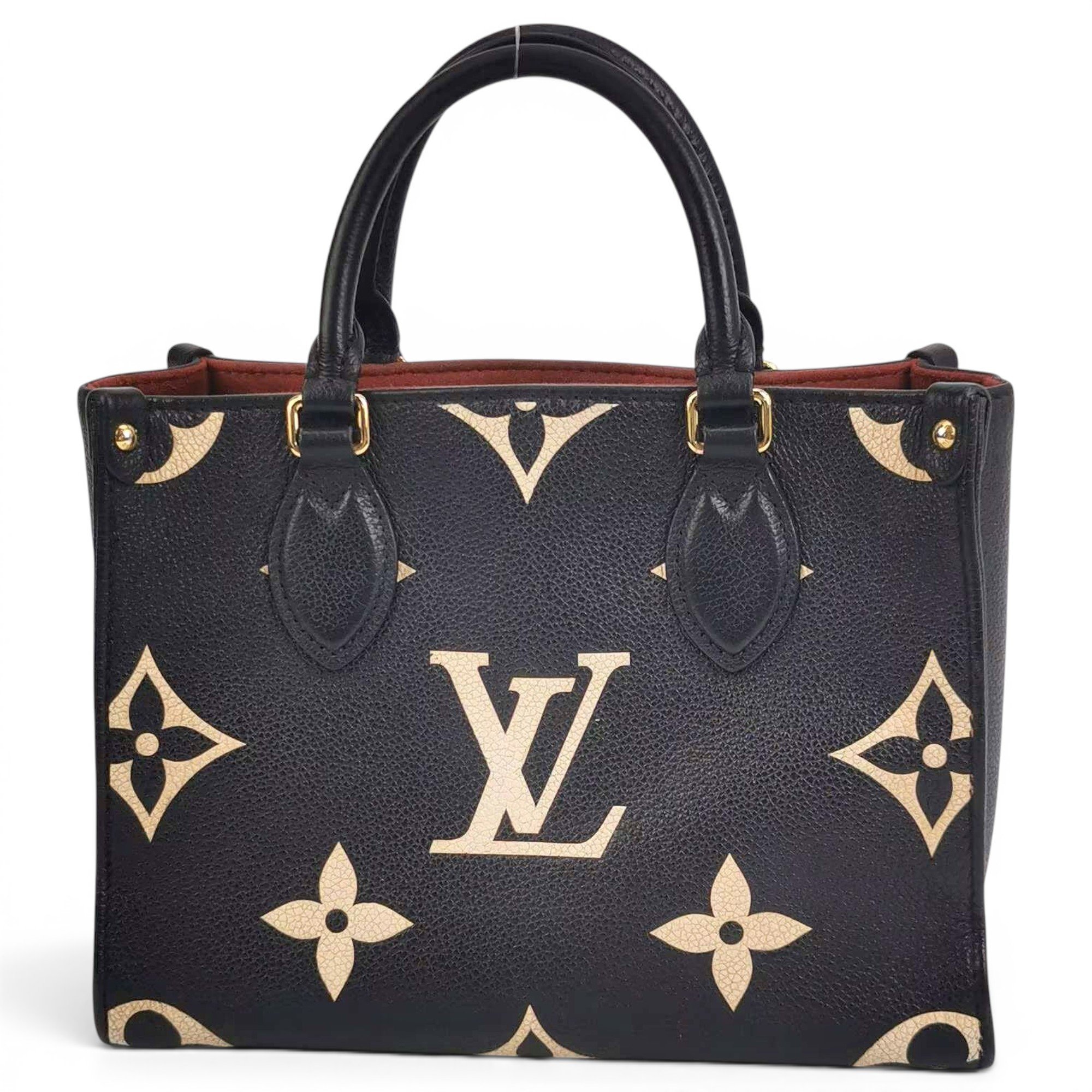 Onthego leather handbag