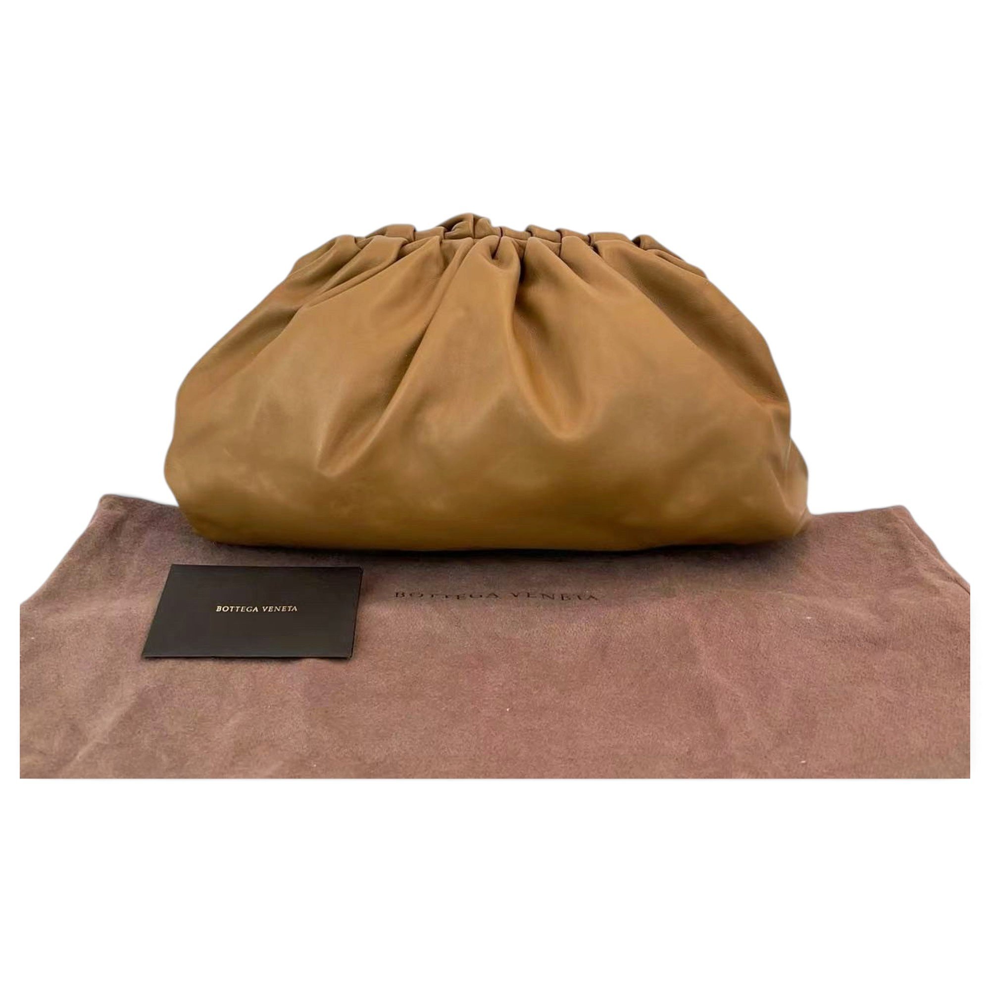 Pouch leather handbag