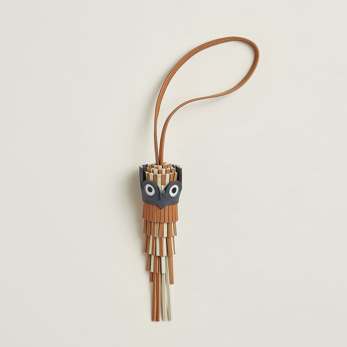 Hermès Chouette charm Gold/Craie/Misty/Blanc | BagUSeek