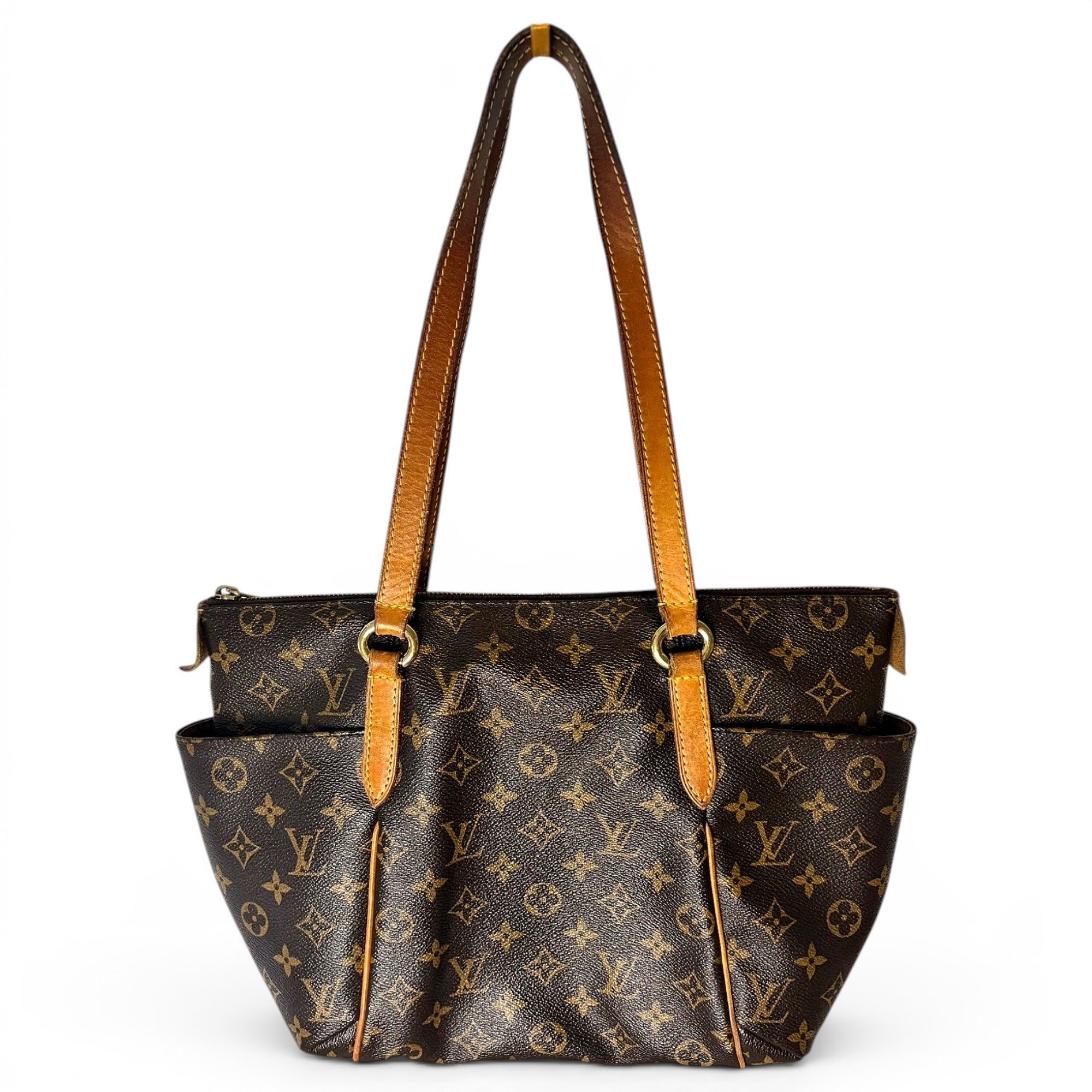 Totally leather tote