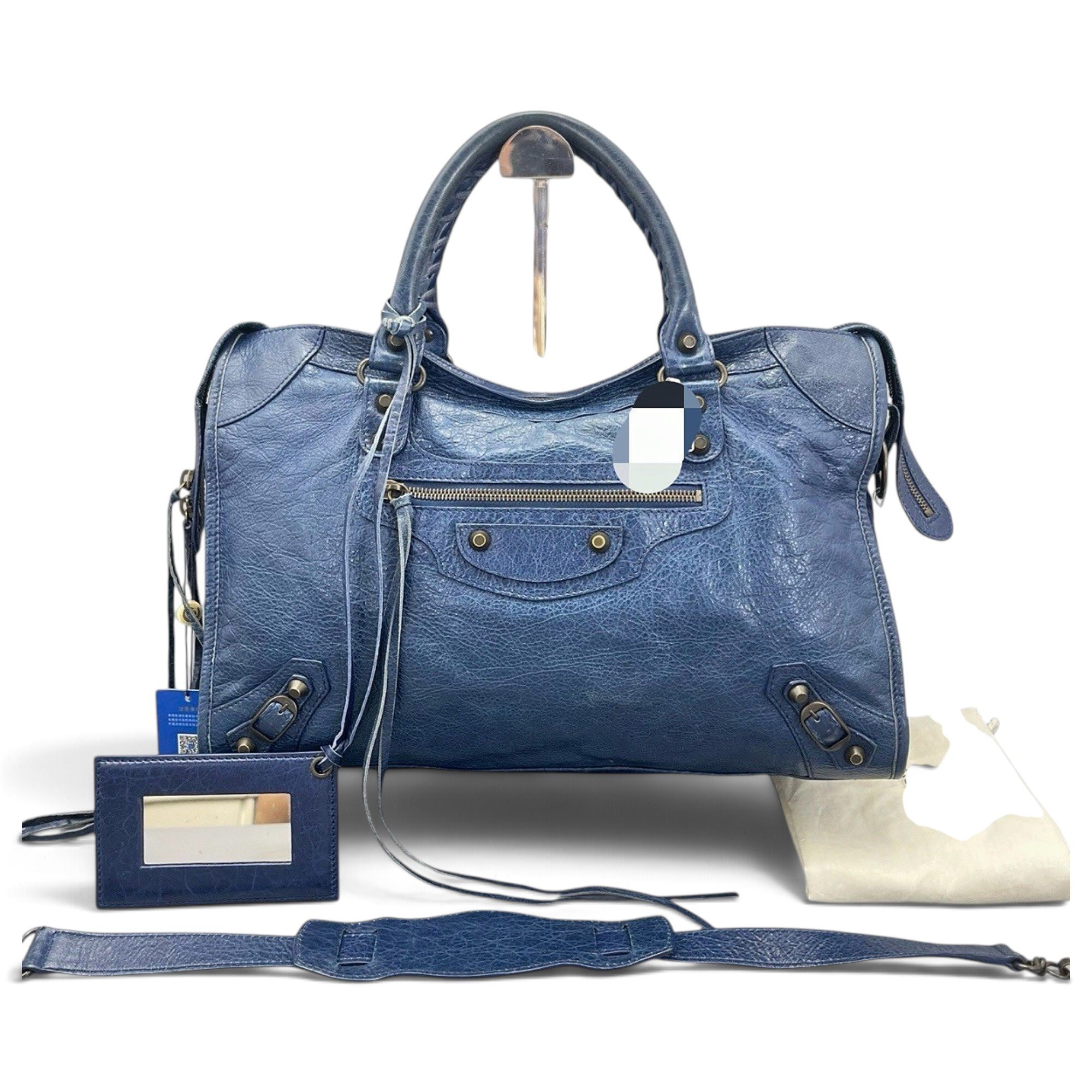 City leather handbag